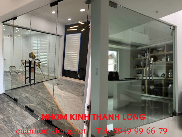 sua cua kinh bi xe3 - Top 3 Tiệm Chuyên Sửa Cửa Kính Bình Thạnh Tại Nhà: Giá Cả & Chất Lượng