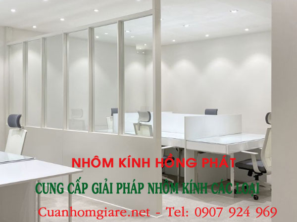 vach nhom kinh he 7003 - Giảm ngay 20% chi ph&iacute; thi c&ocirc;ng v&aacute;ch nh&ocirc;m k&iacute;nh hệ 700 trong th&aacute;ng n&agrave;y.