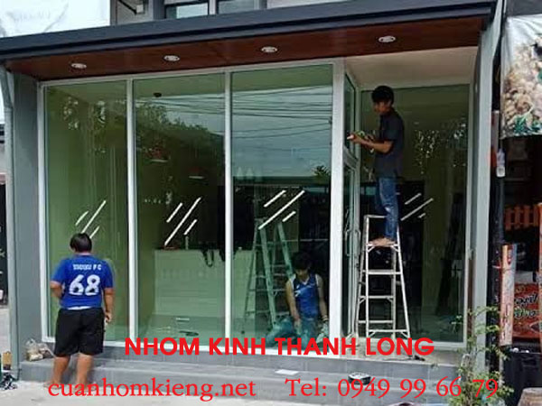 sua cua kinh cuong luc1 - Sửa cửa k&iacute;nh cường lực Tphcm tận nơi uy t&iacute;n: 30 ph&uacute;t c&oacute; mặt ngay!