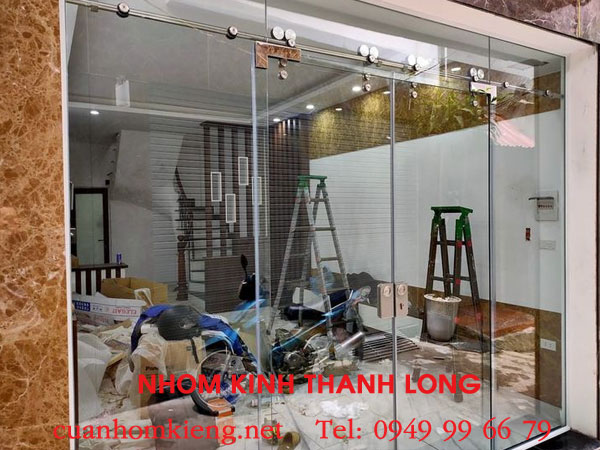 sua cua kinh cuong luc4 - Sửa cửa k&iacute;nh cường lực Tphcm tận nơi uy t&iacute;n: 30 ph&uacute;t c&oacute; mặt ngay!