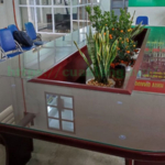 Sửa cửa kính thủy lực tận nhà: Giải pháp chuyên nghiệp, tiết kiệm 30% chi phí tại Thành Long cat kinh mat ban go5 150x150 - Sửa cửa kính thủy lực tận nhà: Giải pháp chuyên nghiệp, tiết kiệm 30% chi phí tại Thành Long