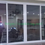 7 Bí mật giúp bạn cắt kính mặt bàn gỗ giá rẻ tại nhà tiết kiệm 35% chi phí. cua nhom kinh mau trang sua 150x150 - 7 Bí mật giúp bạn cắt kính mặt bàn gỗ giá rẻ tại nhà tiết kiệm 35% chi phí.