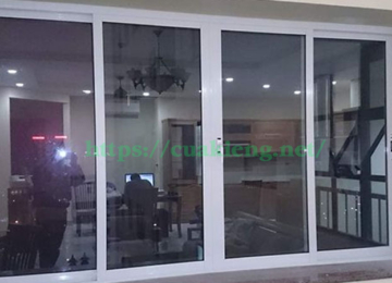 cua nhom kinh mau trang sua 360x260 - Chỉ từ 500k/m2, nhận ngay gói làm cửa nhôm kính trắng sữa trọn gói, uy tín nhất tại Hồng Phát