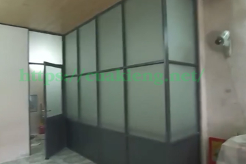 vachngannhomkinhphongkhach 360x240 - 7 Bí quyết thi công vách ngăn nhôm kính phòng khách giá rẻ mà vẫn sang trọng tại Thành Long